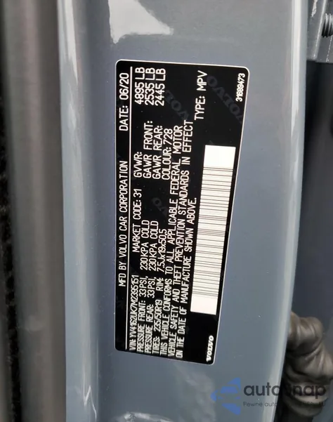 2021 Volvo Xc40 T5 Momentum z USA, uszkodzony, nr VIN YV4162UK7M2395151